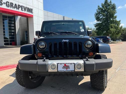 2011 Jeep Wrangler Unlimited Sahara