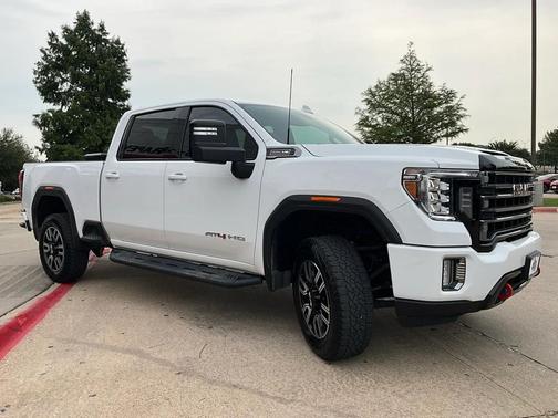 2023 GMC Sierra 2500 AT4