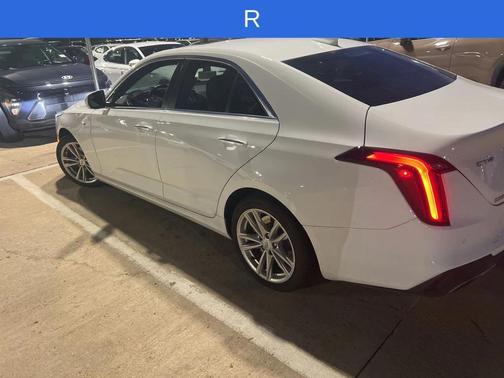 2023 Cadillac CT4 Luxury