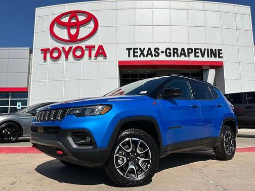 2025 Jeep Compass Trailhawk