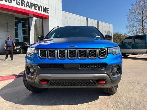 2025 Jeep Compass Trailhawk