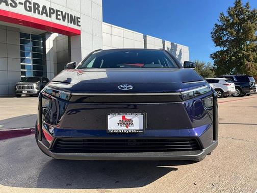 2026 Toyota bZ XLE Plus