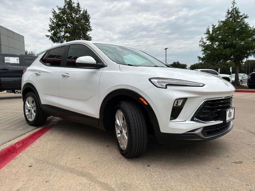 Summit White 2025 Buick Encore GX Preferred
