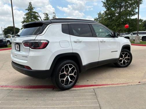 Bright White Clearcoat 2025 Jeep Compass Limited