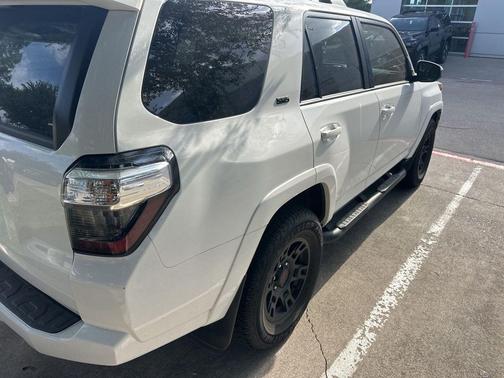 Ice Cap 2023 Toyota 4Runner SR5