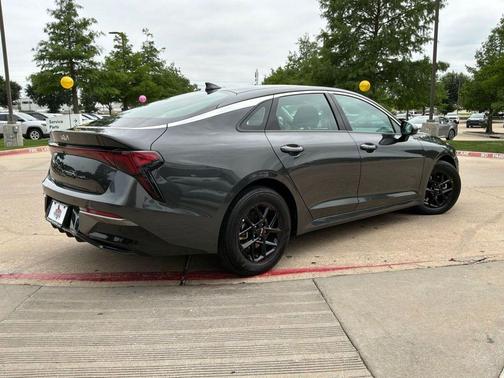 Interstellar Gray 2025 Kia K5 LXS
