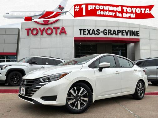 Aspen White Tricoat 2025 Nissan Versa 1.6 SV