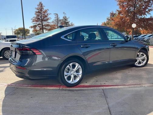 2024 Honda Accord LX 1.5T