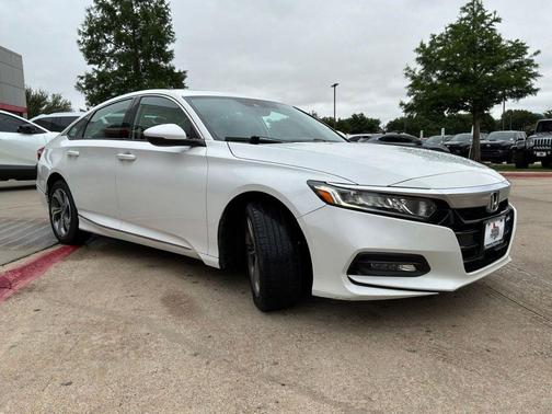 Platinum White Pearl 2018 Honda Accord EX-L