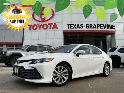 2022 Toyota Camry LE