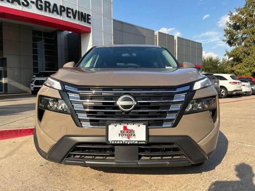 Baja Storm Metallic 2025 Nissan Rogue SV