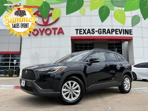 2024 Toyota Corolla Cross LE