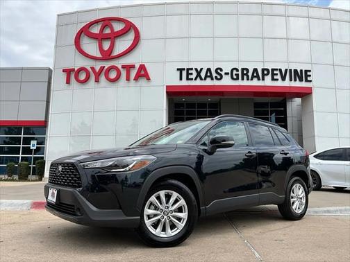 2024 Toyota Corolla Cross LE