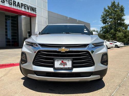 Silver Ice Metallic 2020 Chevrolet Blazer 1LT