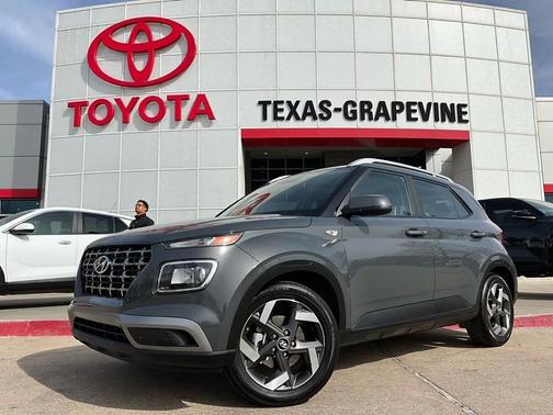 2025 Hyundai VENUE SEL