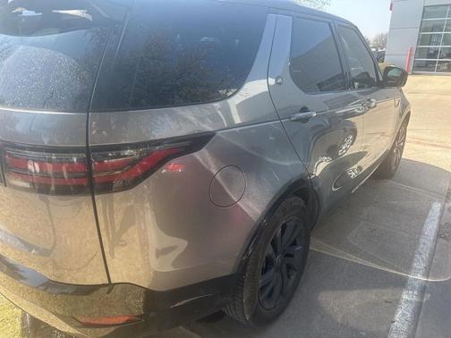 2022 Land Rover Discovery P300 S R-Dynamic