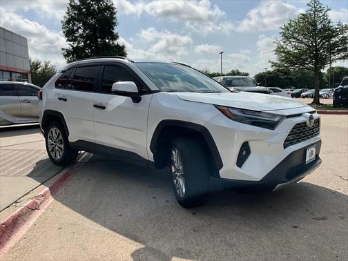 2023 Toyota RAV4 Limited