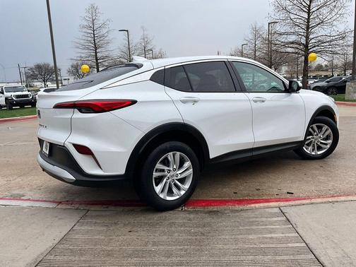 2025 Buick Envista Preferred FWD