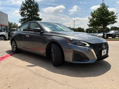 Gun Metallic 2025 Nissan Altima 2.5 SV