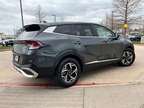 2025 Kia Sportage LX