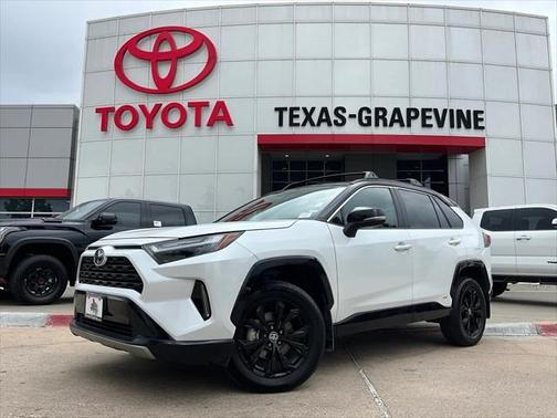 2023 Toyota RAV4 Hybrid SE