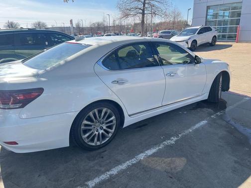 2014 Lexus LS 460 Base