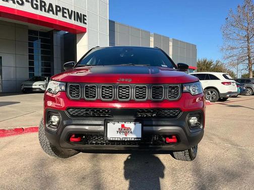2025 Jeep Compass Trailhawk