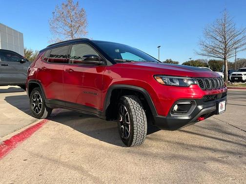 2025 Jeep Compass Trailhawk