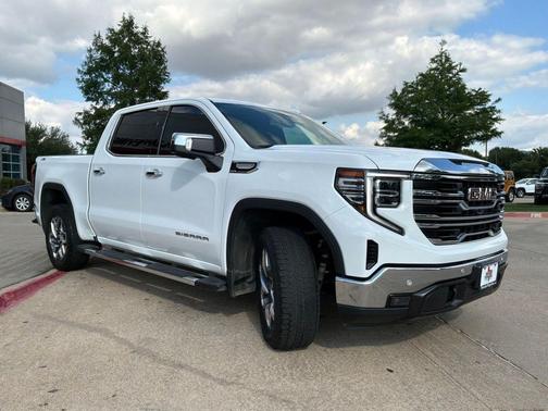Summit White 2024 GMC Sierra 1500 SLT