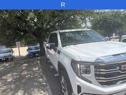 Summit White 2024 GMC Sierra 1500 SLT