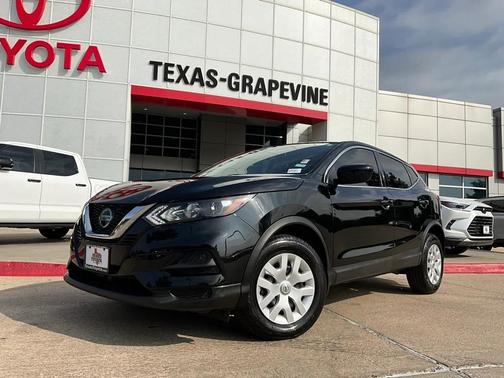 2020 Nissan Rogue Sport S