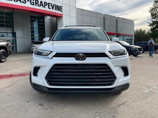 2025 Toyota Grand Highlander Hybrid XLE
