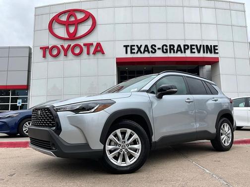 2025 Toyota Corolla Cross LE