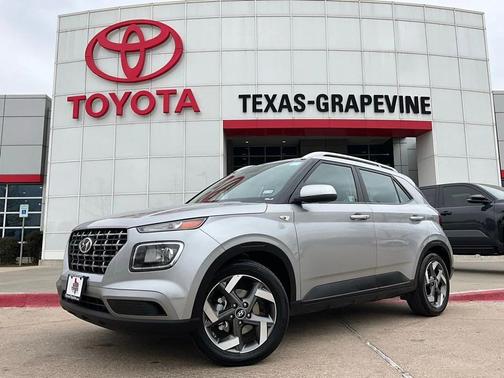 2025 Hyundai VENUE SEL