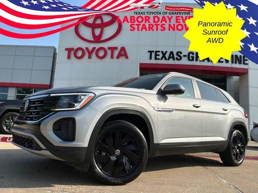Silver Mist Metallic 2026 Volkswagen Atlas Cross Sport 2.0T SE w/Technology 4MOTION