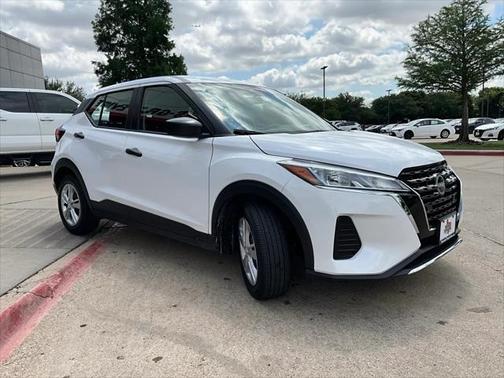 2024 Nissan Kicks S