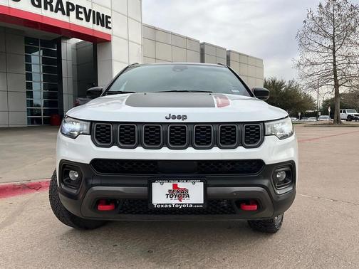 2025 Jeep Compass Trailhawk