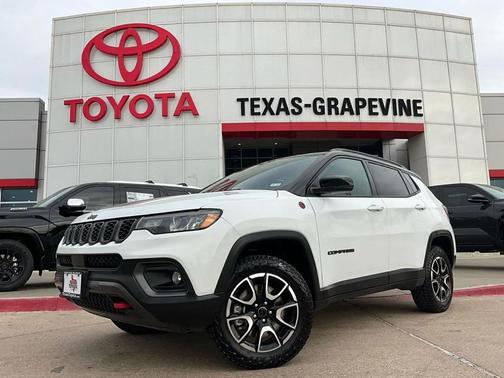 2025 Jeep Compass Trailhawk