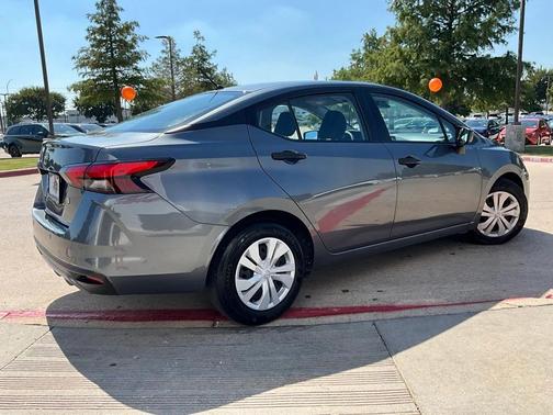 2024 Nissan Versa 1.6 S