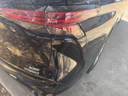 2021 Toyota Sienna XSE 7 Passenger