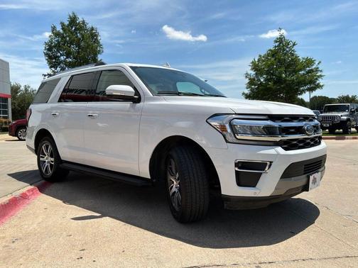 Oxford White 2024 Ford Expedition Limited