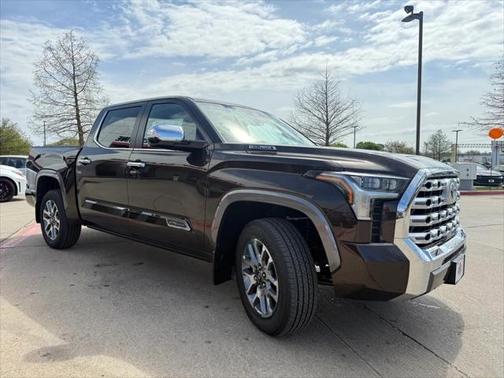 2025 Toyota Tundra Hybrid 1794 Edition
