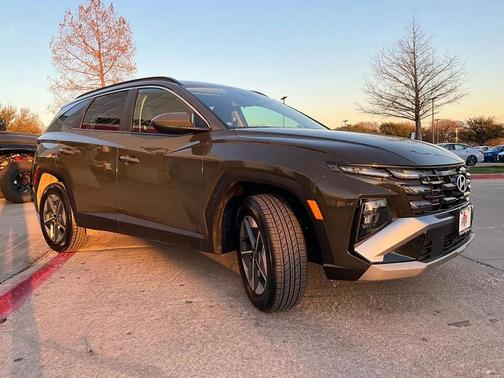 2025 Hyundai TUCSON SEL