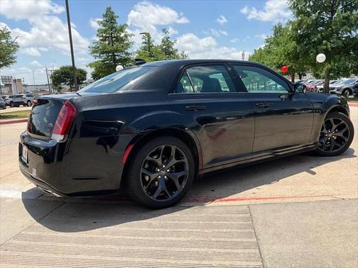 2022 Chrysler 300 S