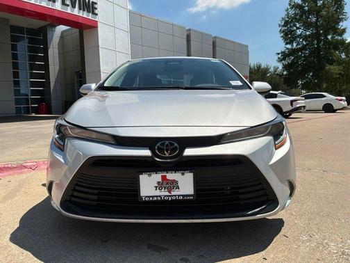Classic Silver Metallic 2025 Toyota Corolla LE