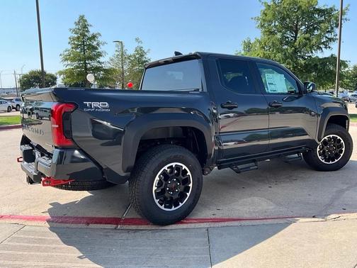2025 Toyota Tacoma TRD Off Road