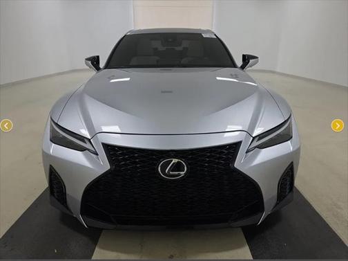 2022 Lexus IS 350 Base