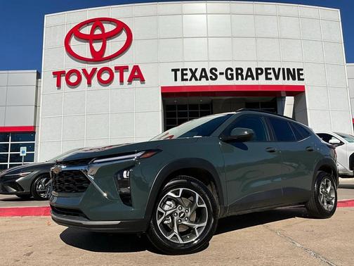 2025 Chevrolet Trax LT