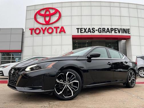 2025 Nissan Altima SR FWD