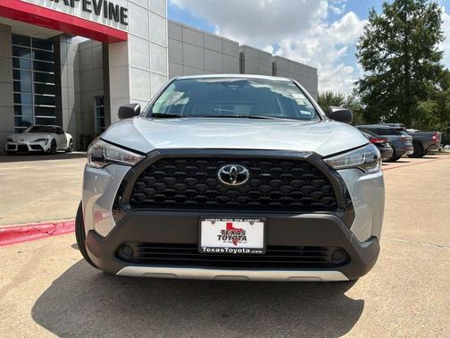 Sonic Silver 2023 Toyota Corolla Cross L